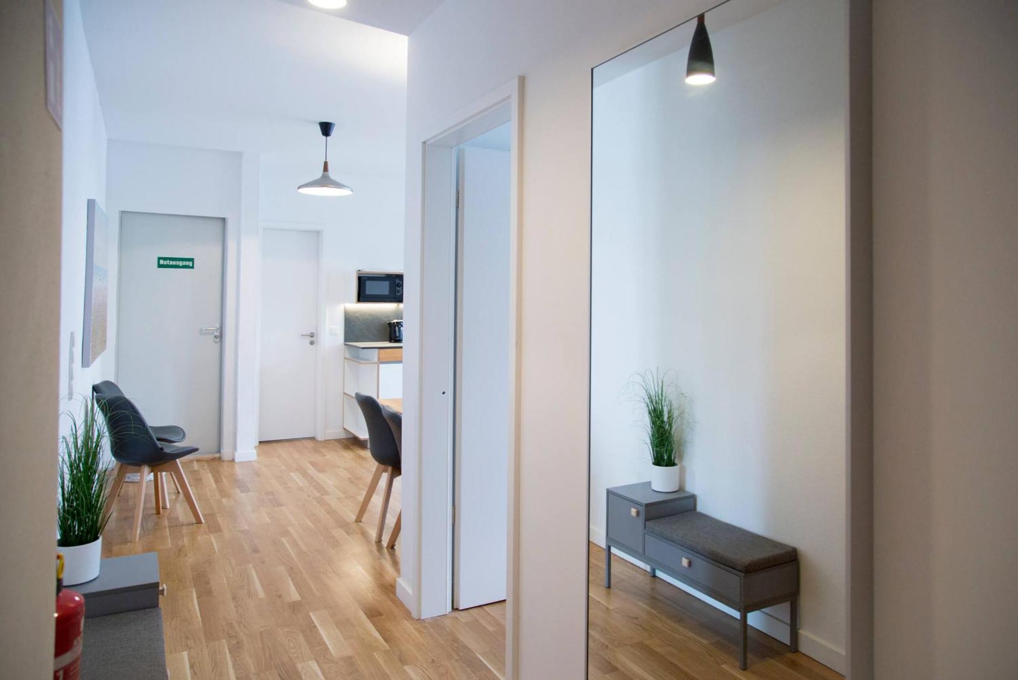 Madflats Hotel-Apartments S-Bahn Friedenau ベルリン 部屋 写真
