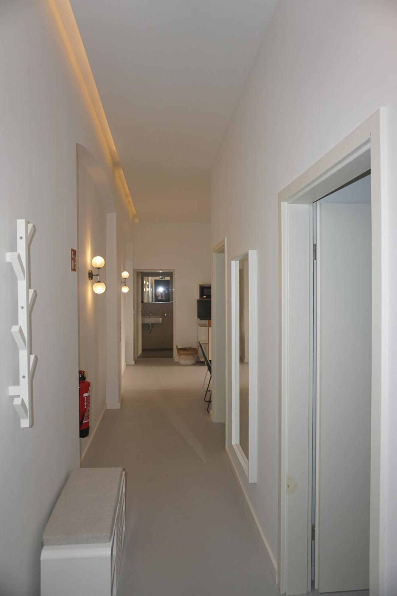 Madflats Hotel-Apartments S-Bahn Friedenau ベルリン エクステリア 写真