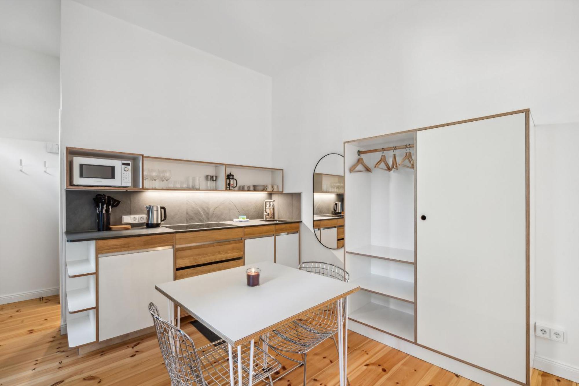 Madflats Hotel-Apartments S-Bahn Friedenau ベルリン エクステリア 写真