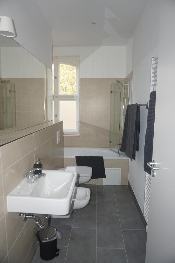 Madflats Hotel-Apartments S-Bahn Friedenau ベルリン エクステリア 写真
